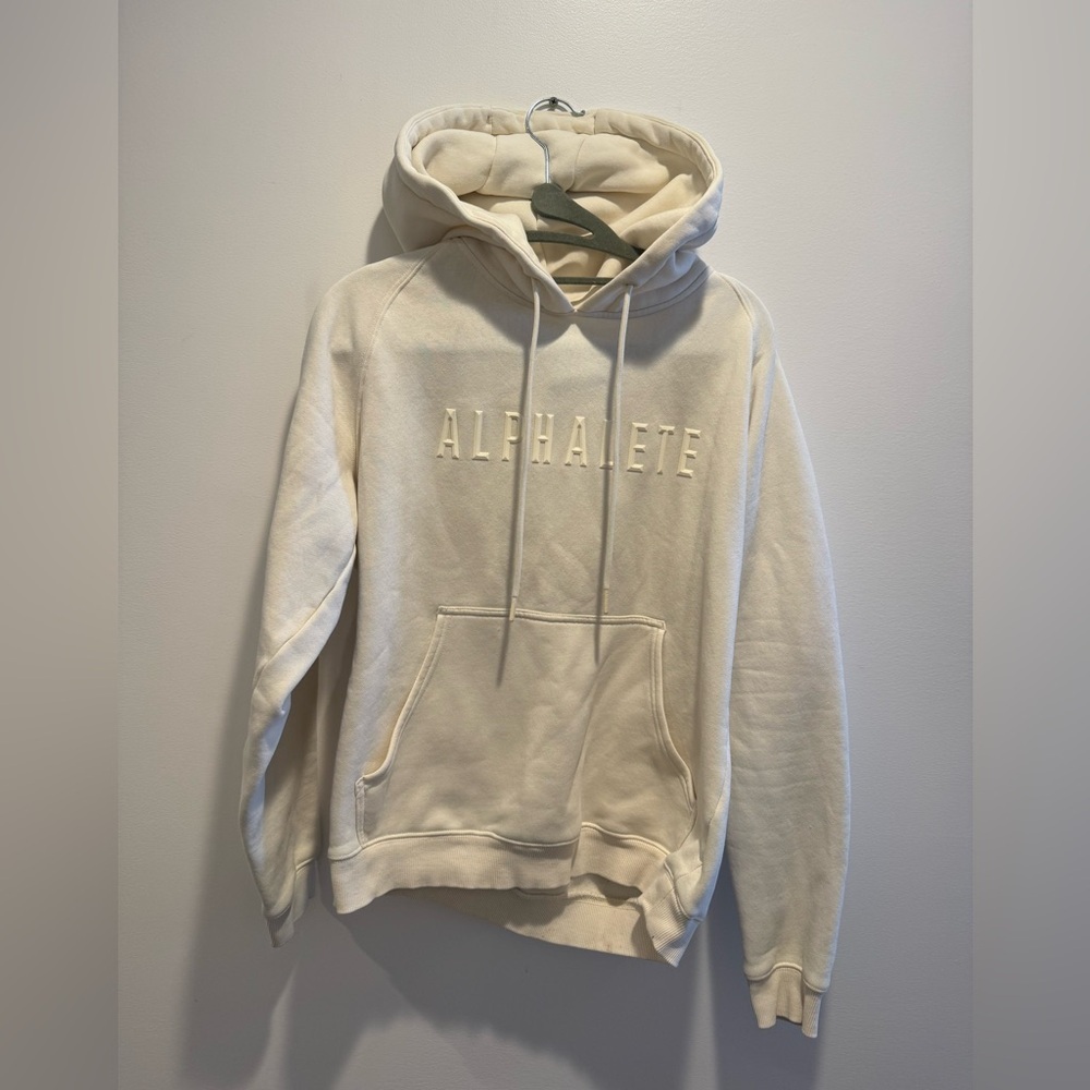 Alphalete women’s hoodie